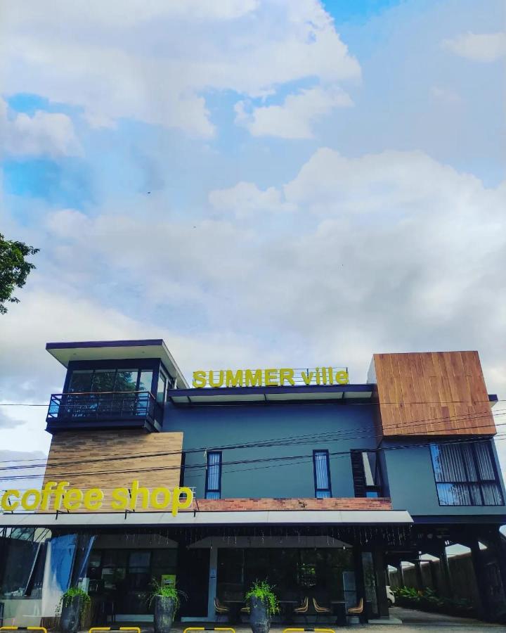 Hotel Summerville Majalengka Bagian luar foto